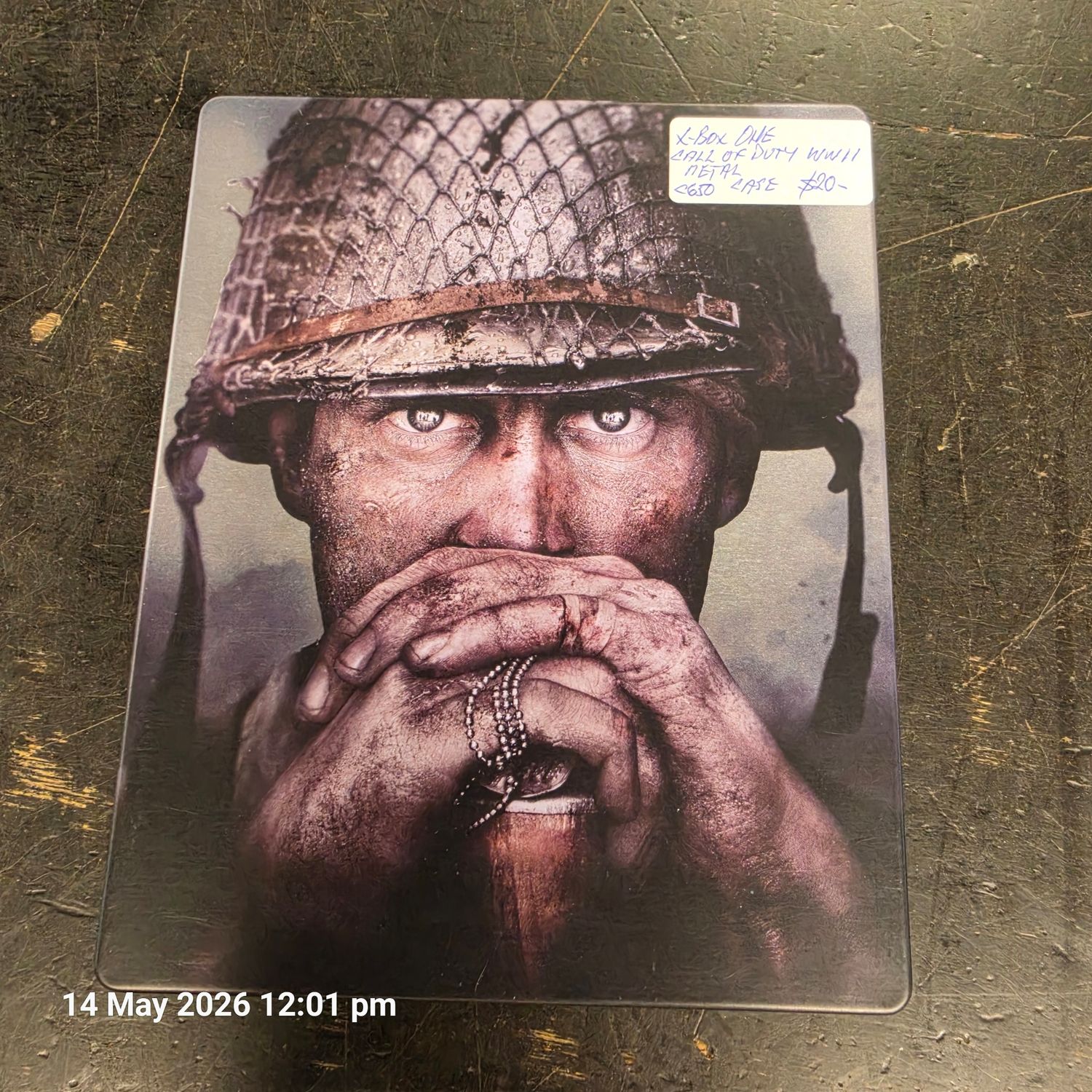 XBOX ONE CALL OF DUTY WW11 METAL CASE VERSION