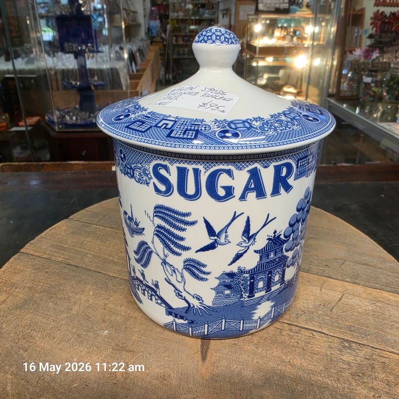 SPODE  WILLOW BLUE & WHITE LARGE SUGAR CANISTER