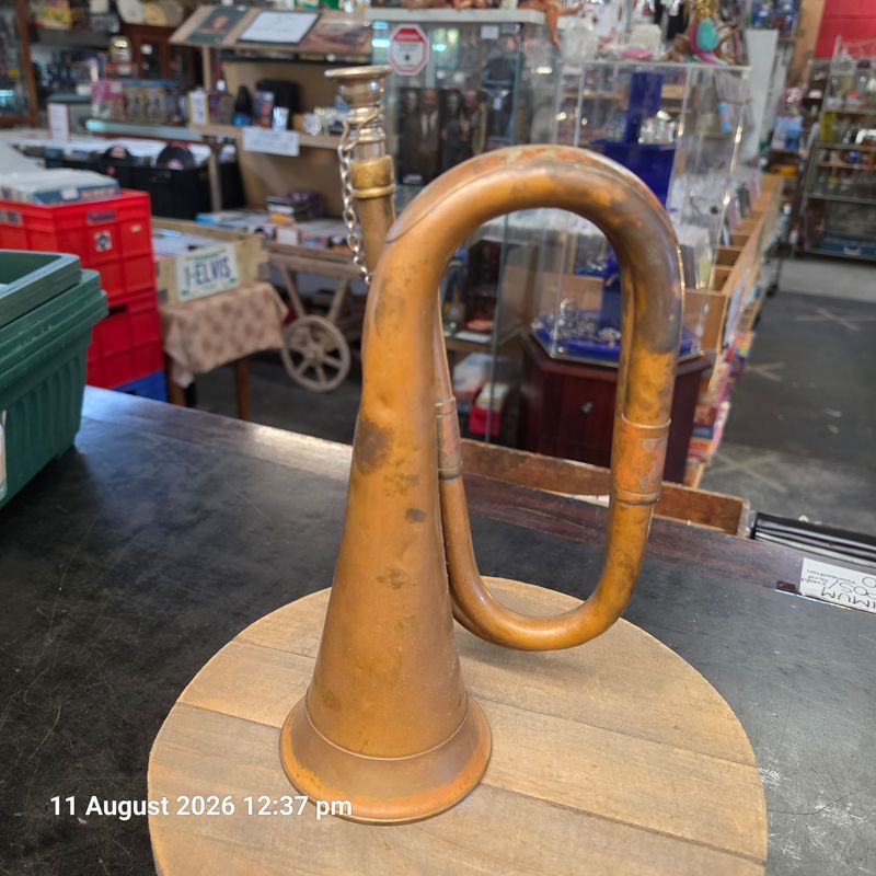 COPPER VINTAGE BUGLE
