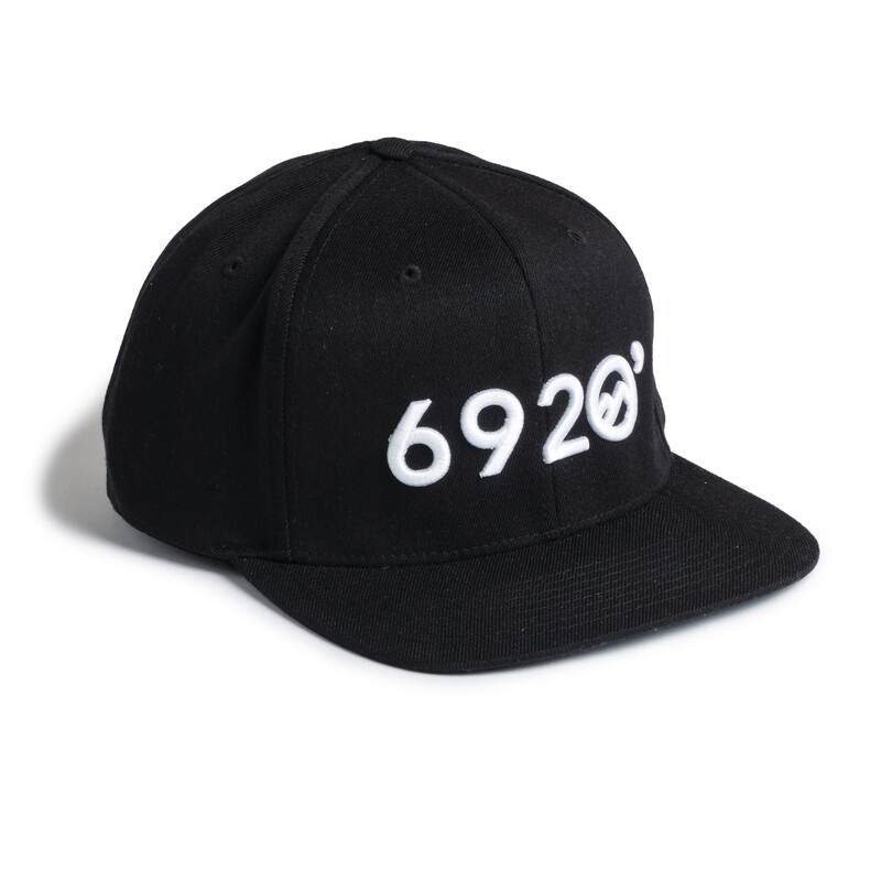Nomad Fitted Hat 6920 Logo - Black