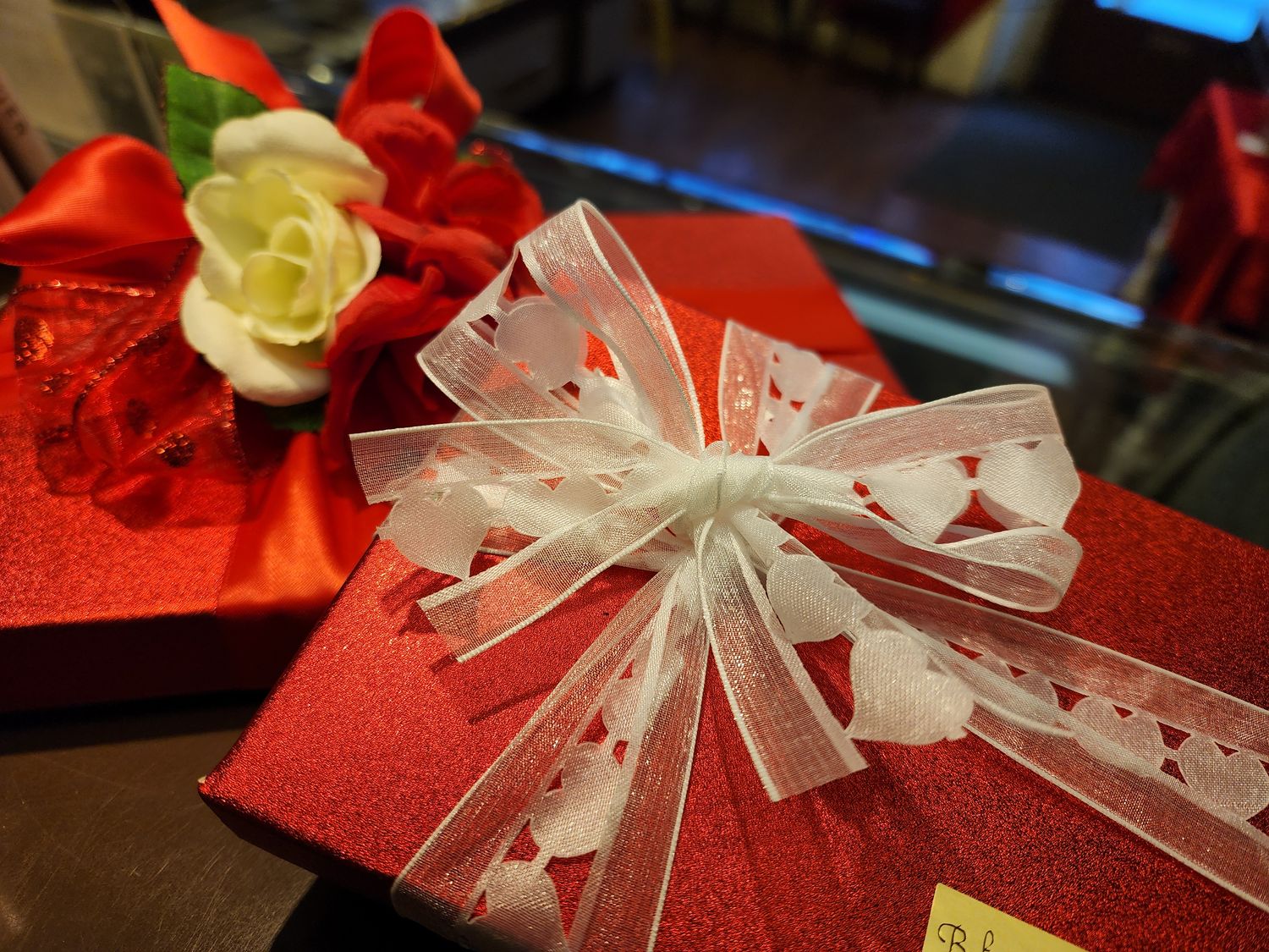 Valentines Sparkle Red Presentation Box, Assortment Size: 12 Piece Assortment