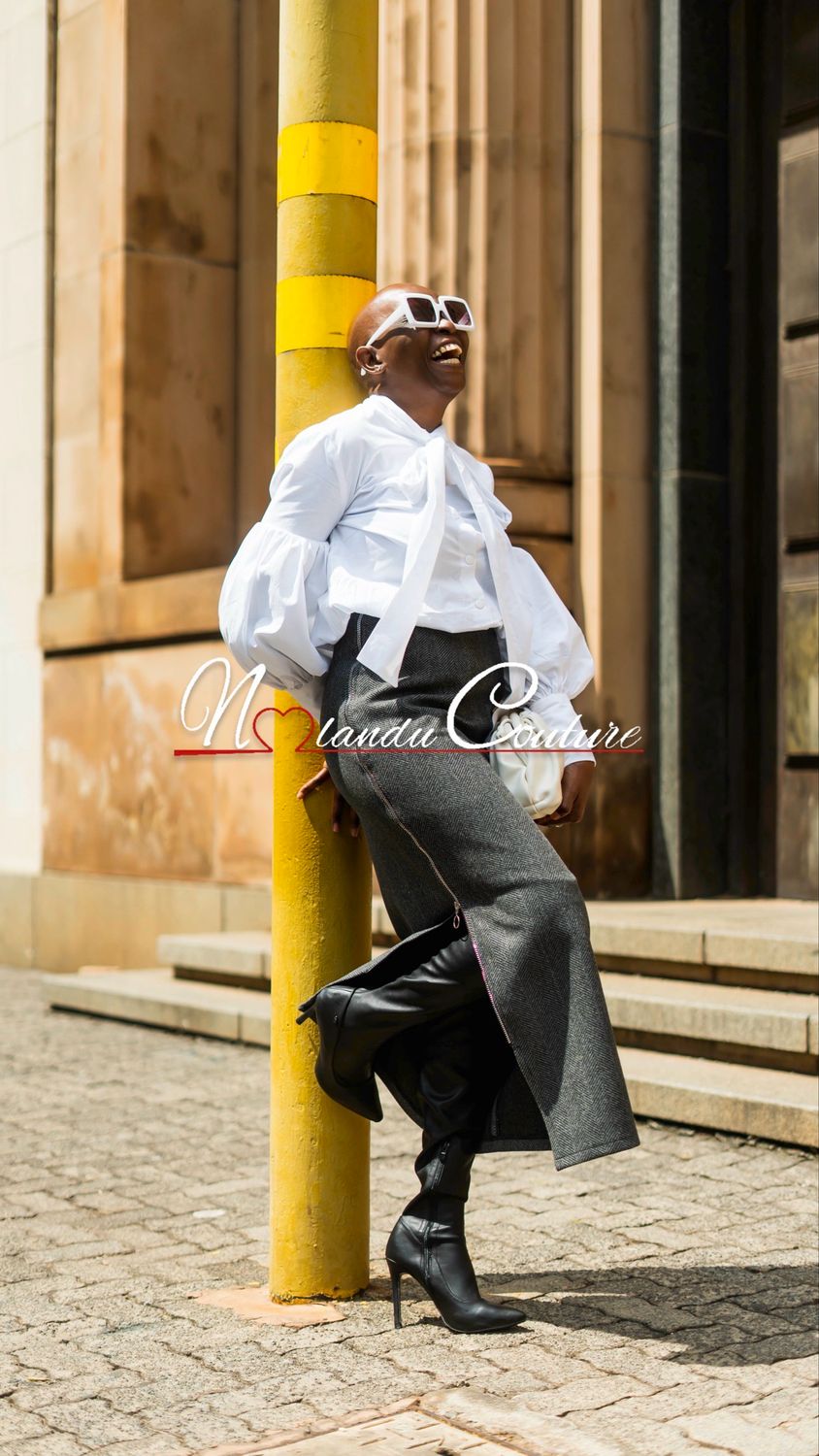 Shirt With Puffy Sleeves And Bow Collar