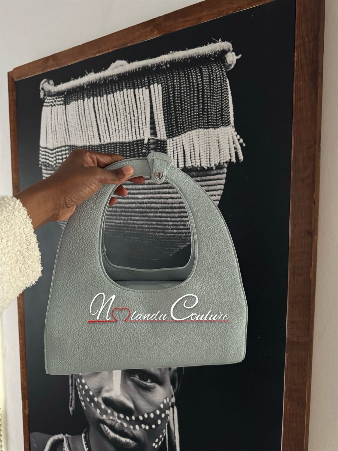 Small Bag With Round Shape Handles