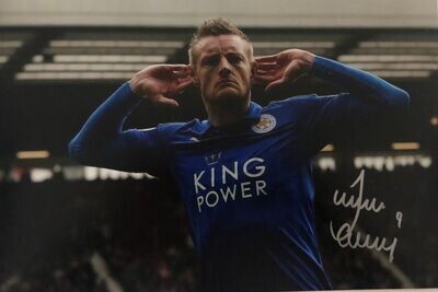Jamie Vardy signed Leicester City presentation