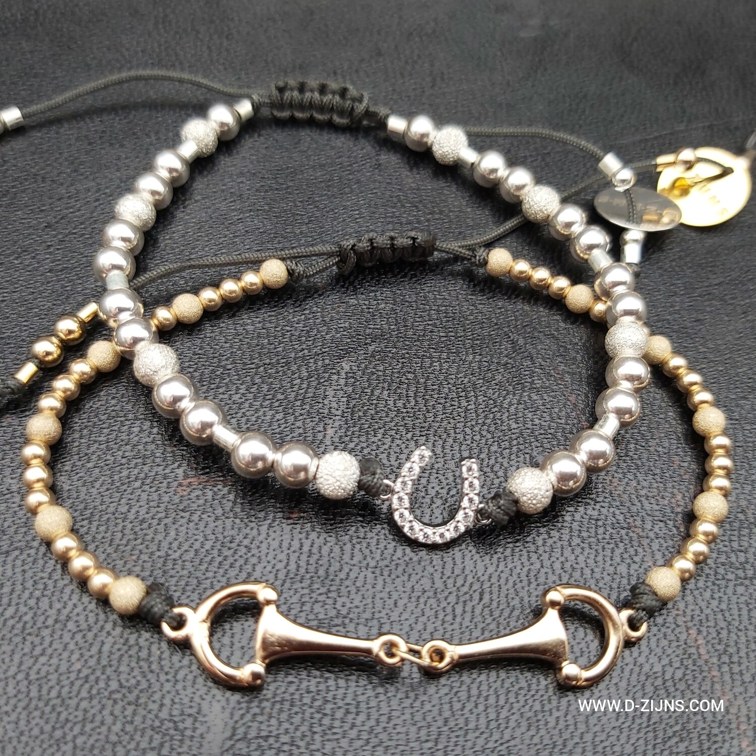 D-ZIJNS ARMBAND 14K HOEFIJZER STRASS