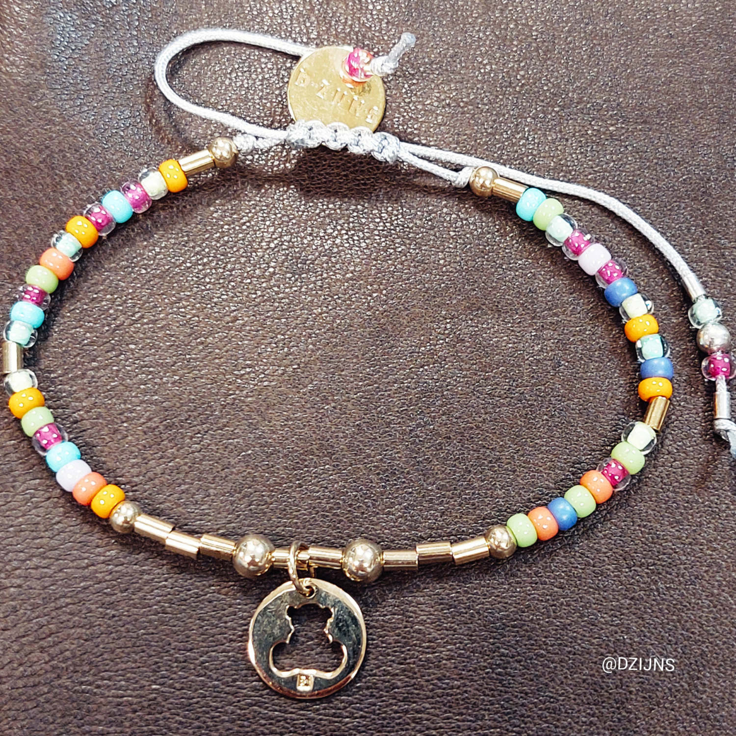 D-ZIJNS ARMBAND FUN HANG
