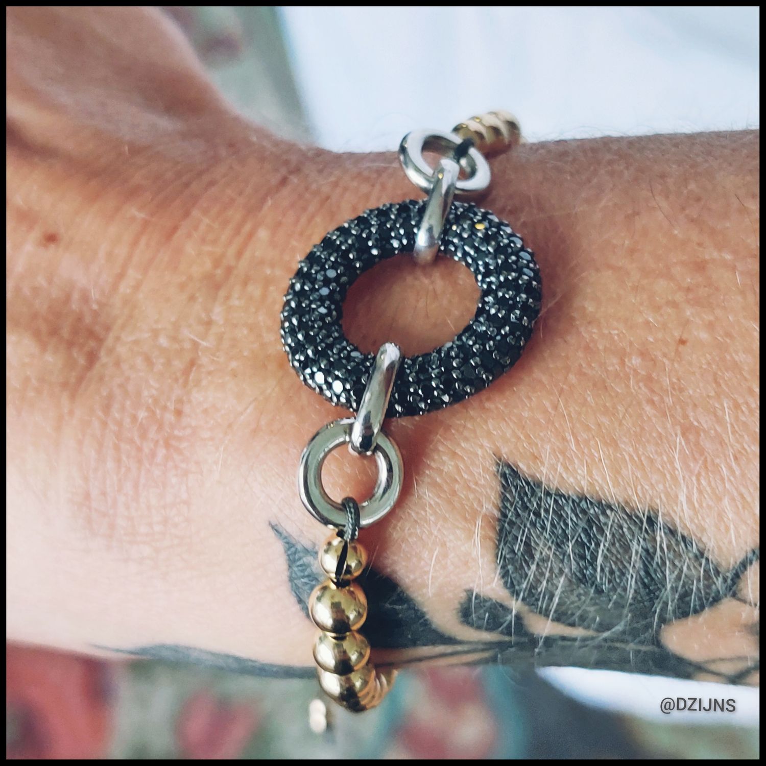 DZIJNS EYECATCHER BLACK CIRKLE