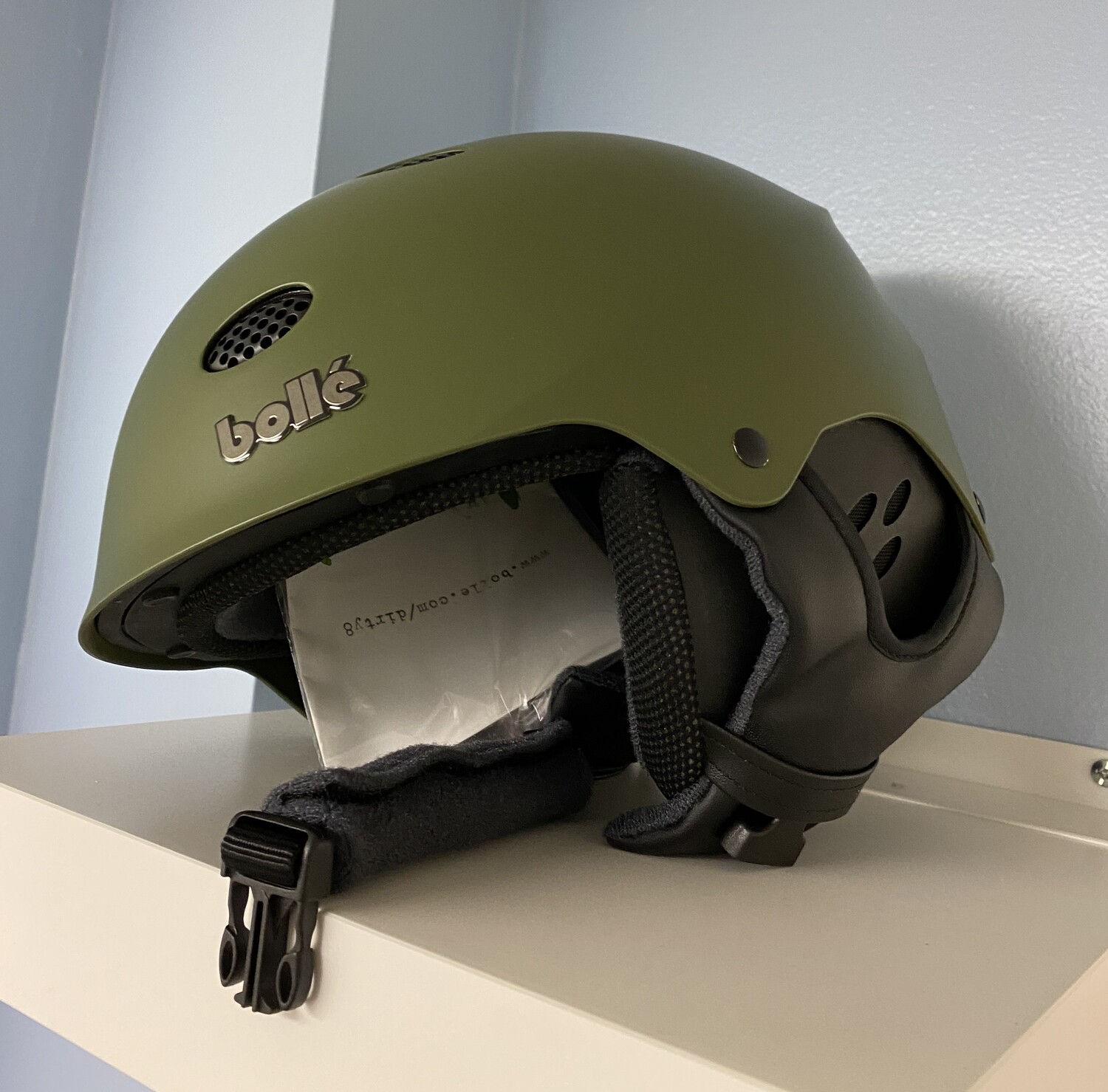 HELMET - BOLLE DIRTY 8 - SHELLMET - ARMY / MATTE GREEN (YOUTH L/XL) HELMET - BOLLE DIRTY 8 - SHELLMET - ARMY / MATTE GREEN (YOUTH L/XL)