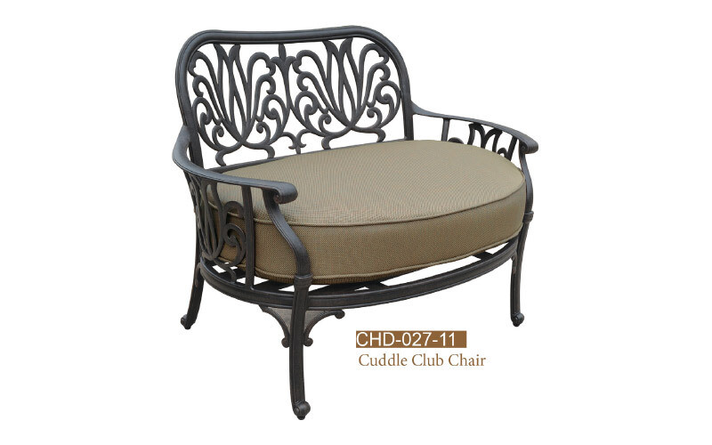 Cuddle Club Chair w/ Ottman & Cushion Cuddle Club Chair w/ Ottman & Cushion