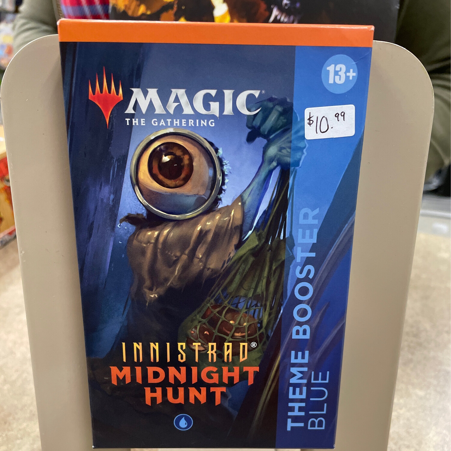 Blue Innistrad Midnight Hunt Theme Booster