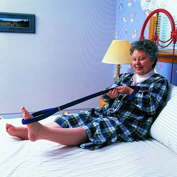 Leg lifter