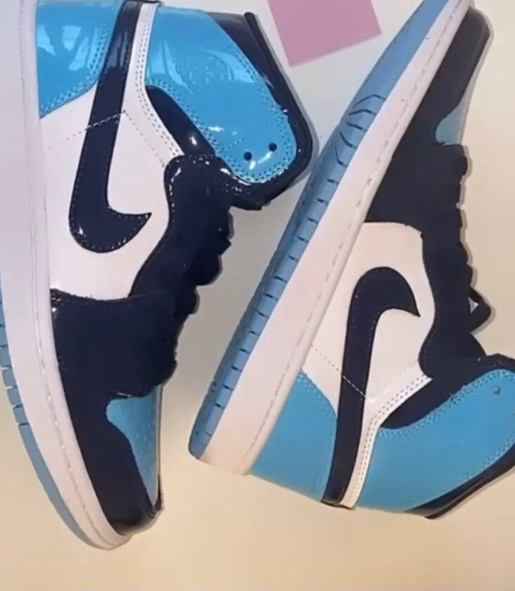 Jordan high top blue