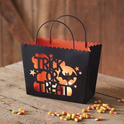 Trick-Or-Treat Candy Bag Luminary