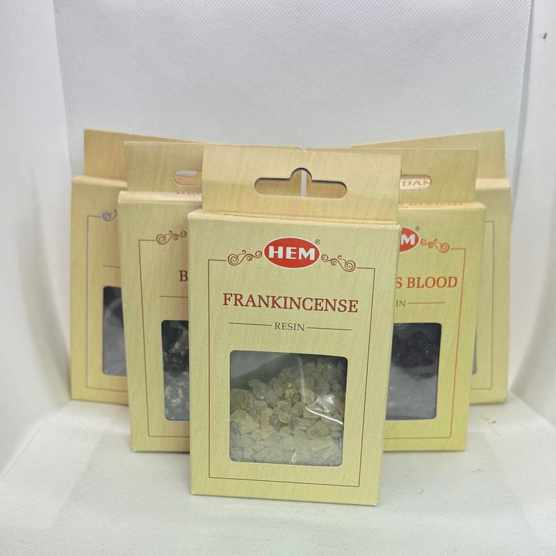 Herbs &amp; Resin - HEM Resins