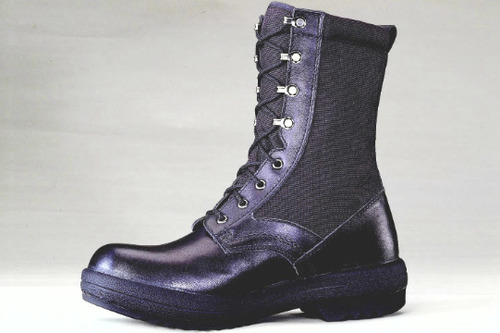 standard issue combat boots