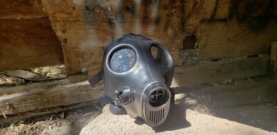 Israeli 4a1 gas mask