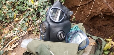 Bulgarian PDE-1 gas mask kit