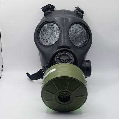 PF-90 gas mask