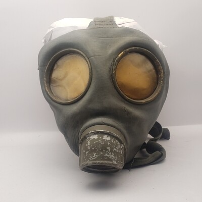 Spanish Civil War gas mask