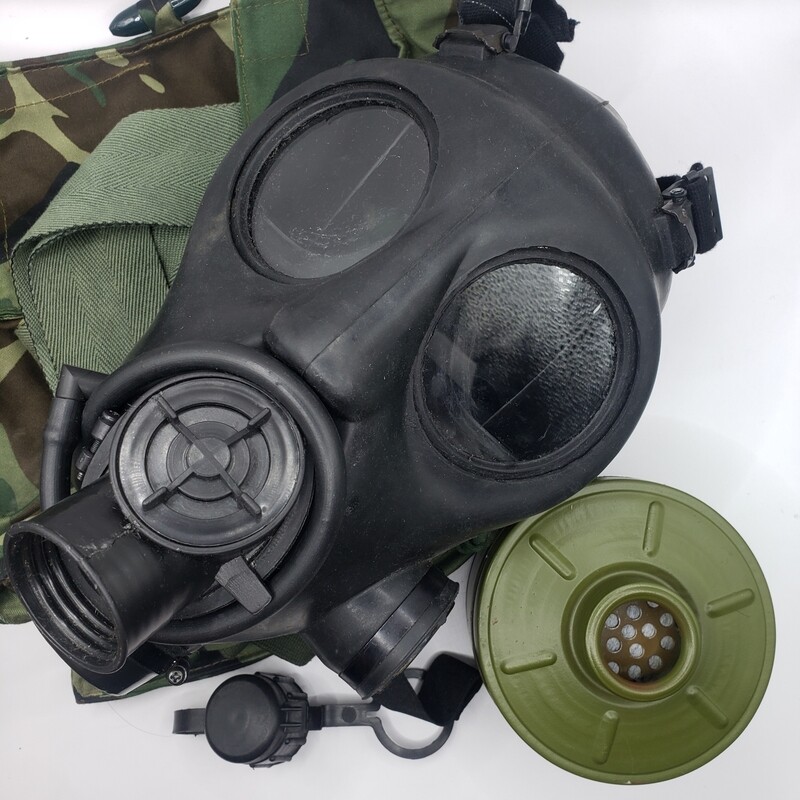 PF-90 gas mask