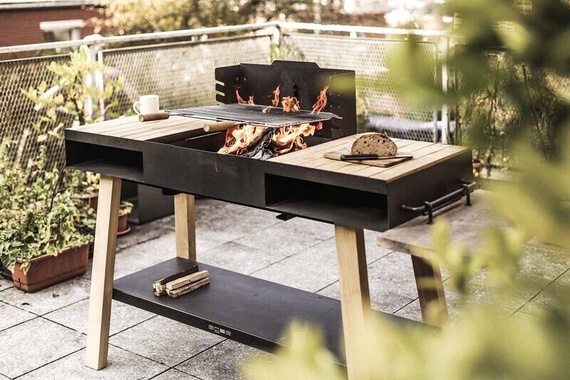 BARBECUE LARGE TABLE GRILL - BACK TO FIRE