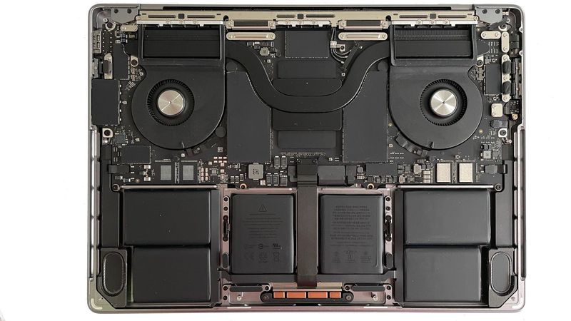 MacBook Pro 14' M2 32/500 Go MacBook Pro 14' M2 32/500 Go