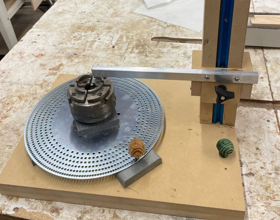 EZ Closed / Open Segment Vertical Jig w/ EZ Steel Index Wheel