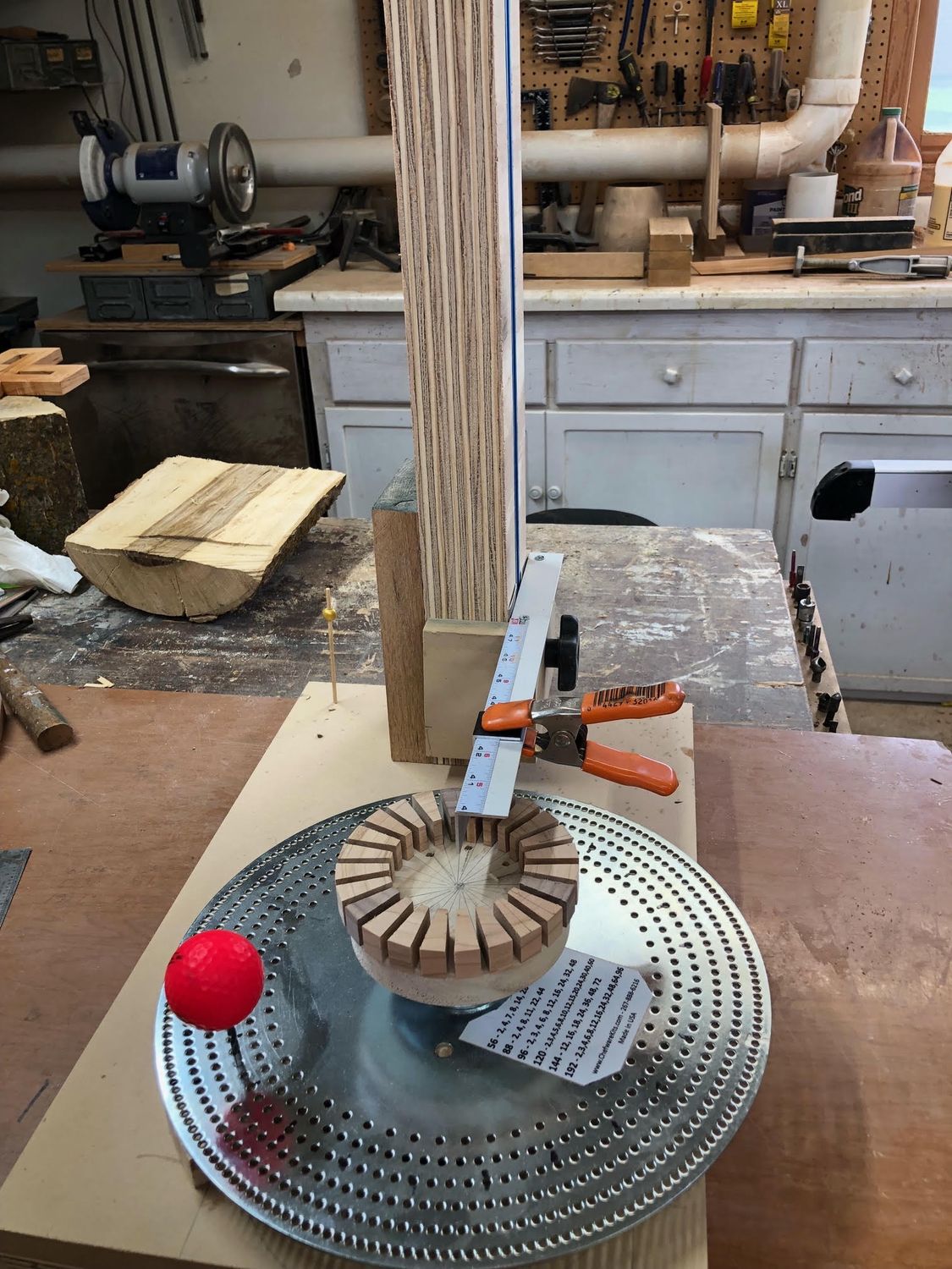 EZ Closed / Open Segment Vertical Jig w/ EZ Steel Index Wheel