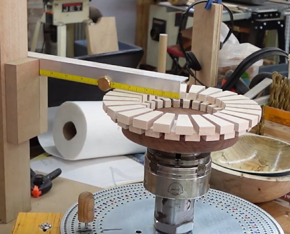 EZ Closed / Open Segment Vertical Jig w/ EZ Steel Index Wheel