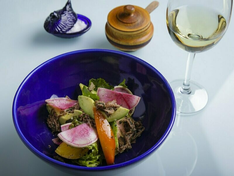 Ensalada de lechuga con salpicón de venado, Yucatán.