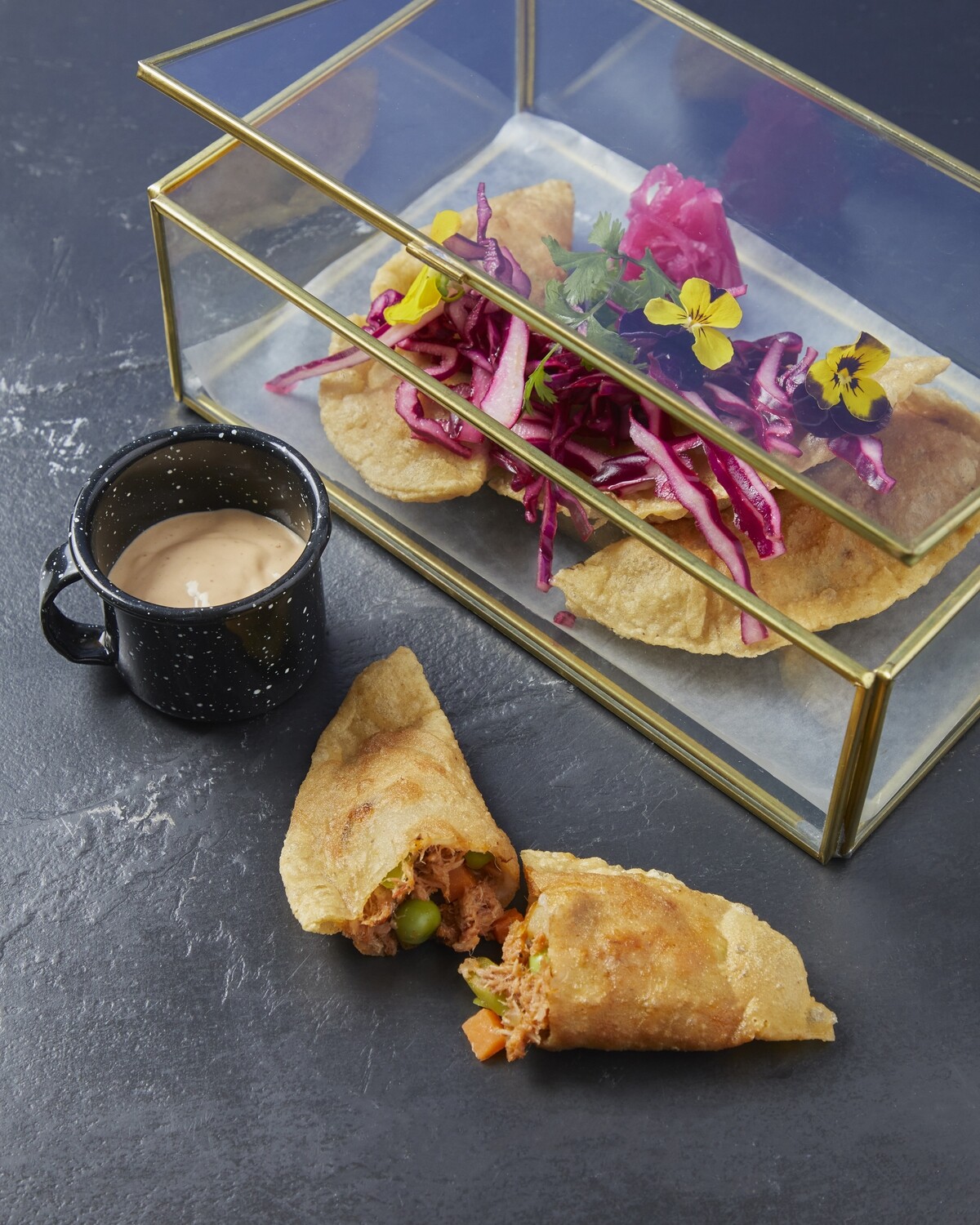 Empanadas con atún ahumado
