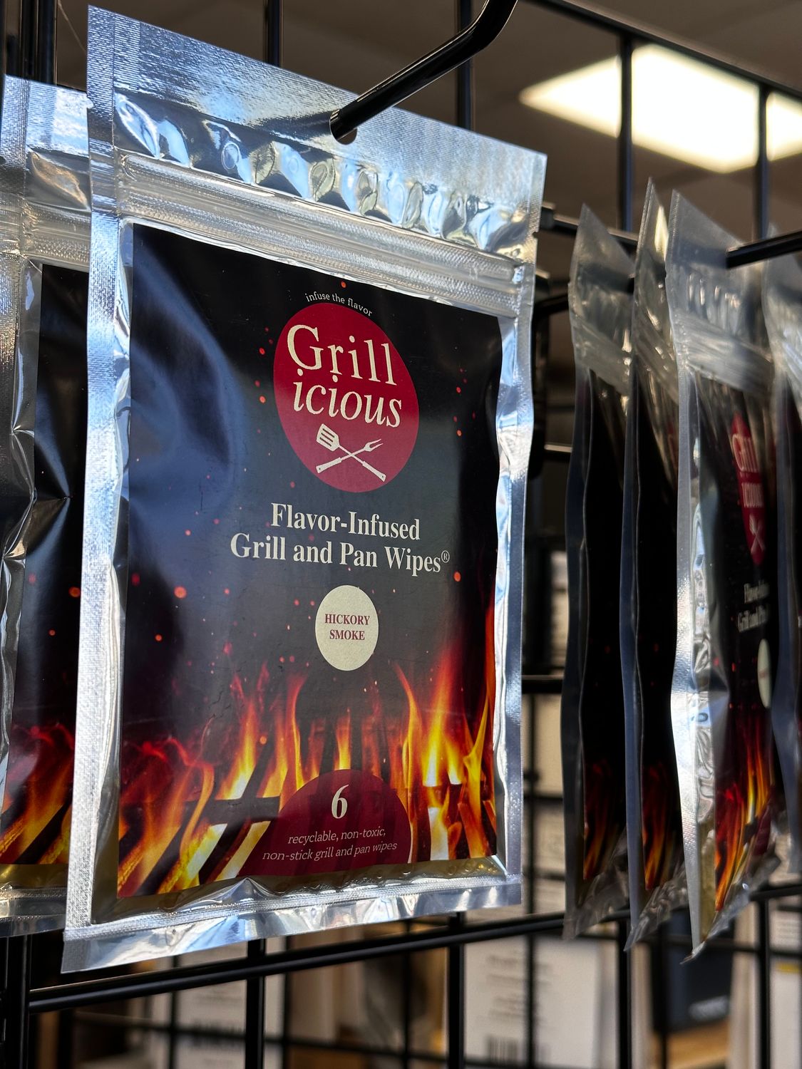 Grillicious Flavor-Infused Cooking Wipes