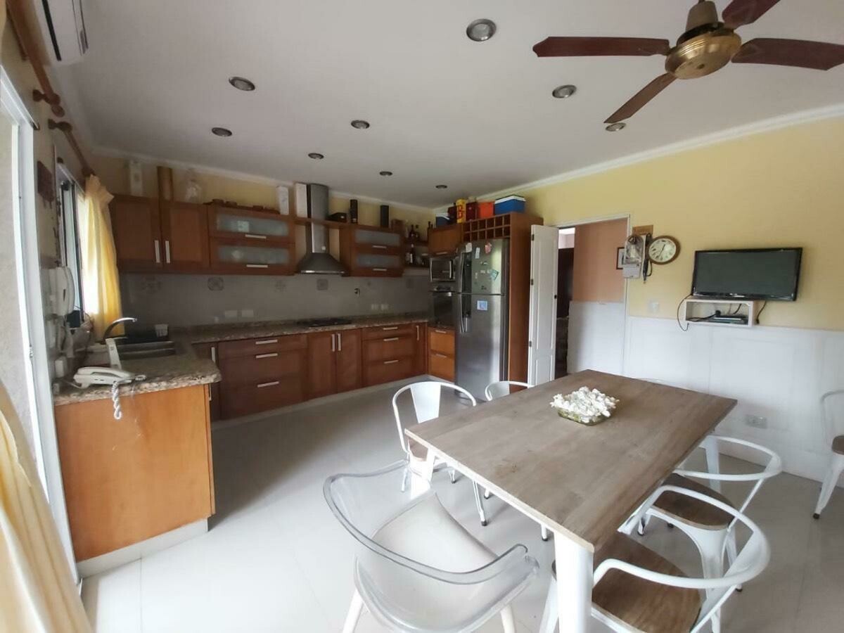 Excelente Casa Barrio Los Potrillos