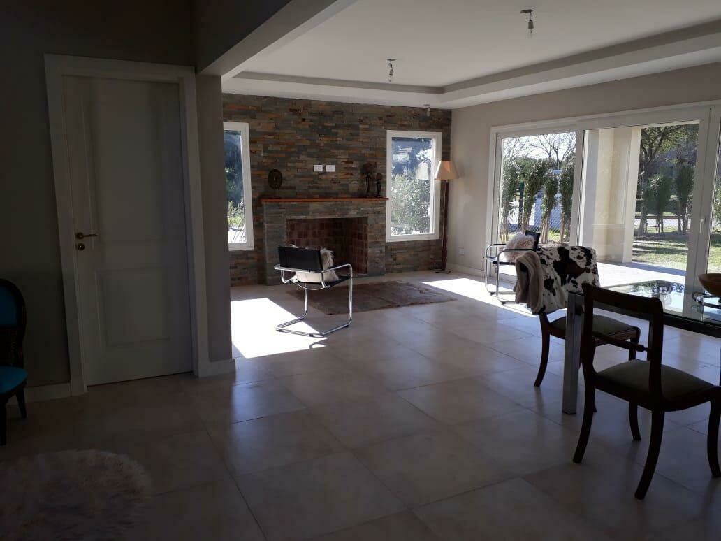 Excelente casa a estrenar en Nordelta, Barrio Los Alisos
