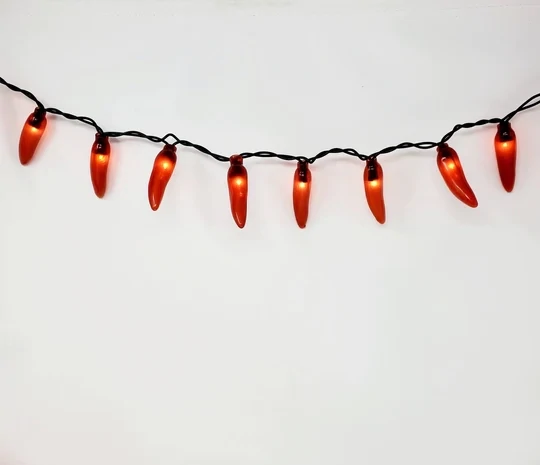 Lighted Chile Pepper Strand