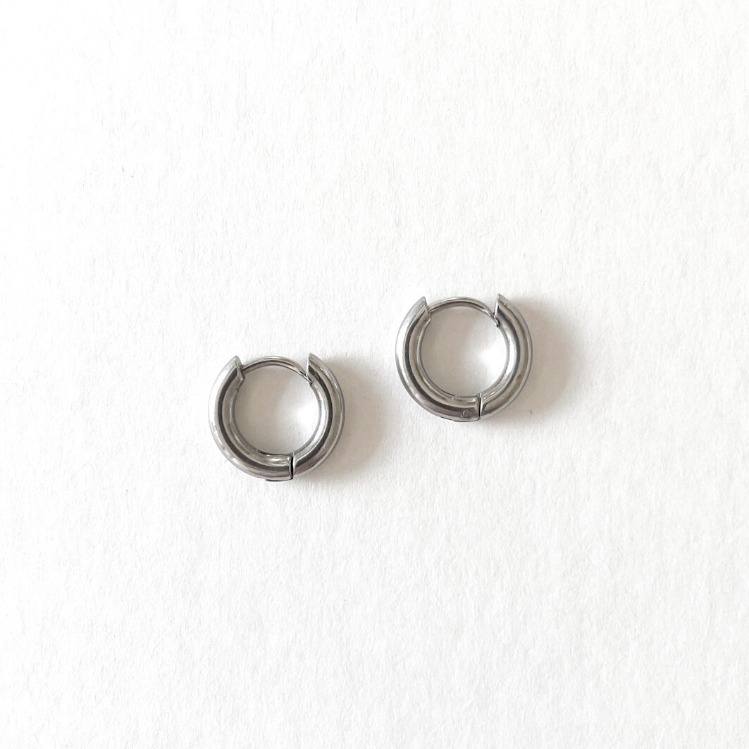 Emily Hoop - 8mm