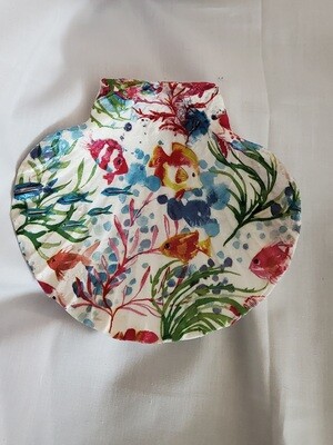 Fish-Scallop shell
