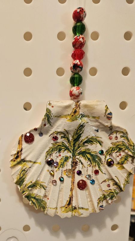 Christmas Palms Scallop