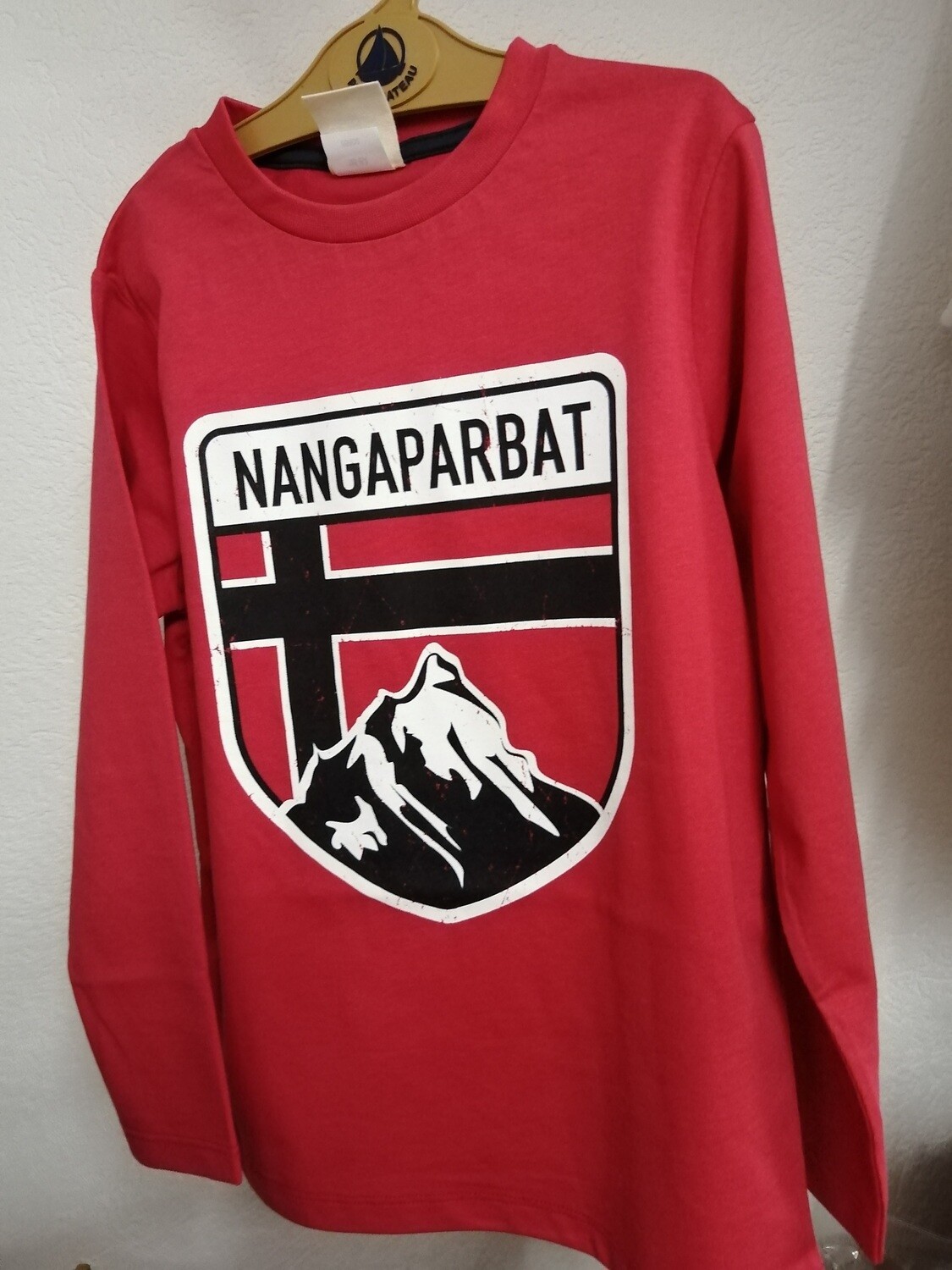 Pull rouge Nangaparbat