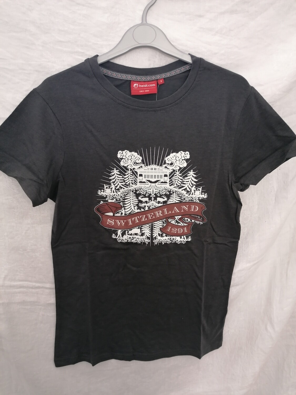 T-shirt noir chiné imprimé Suisse en découpage