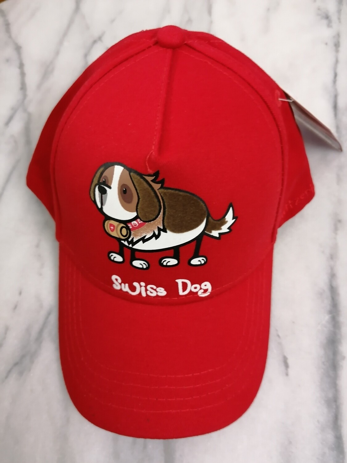 Casquette rouge Swiss Dog avec chien St-Bernard