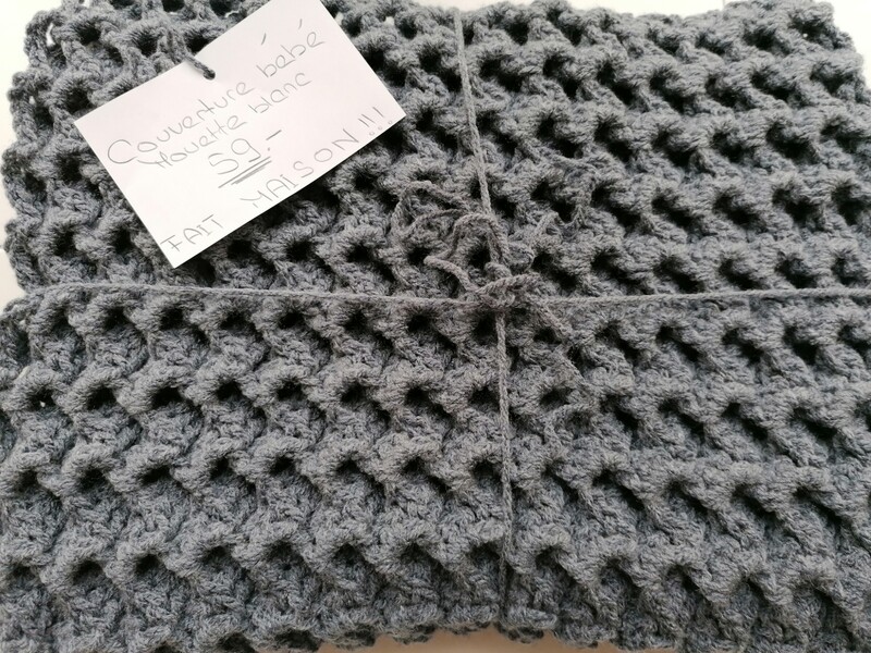 Petite couverture couleur Mouette blanc FAIT MAISON !!!