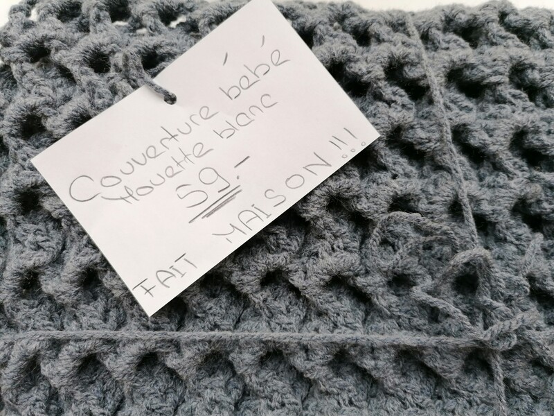Petite couverture couleur Mouette blanc FAIT MAISON !!!