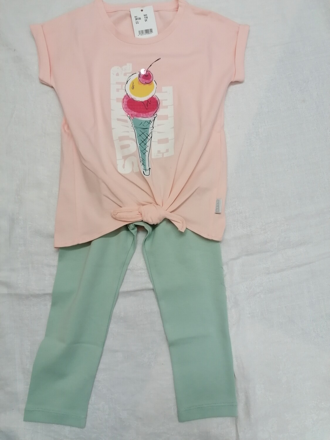 Ensemble t-shirt rose imprimé glace avec sequins et corsaire vert menthe