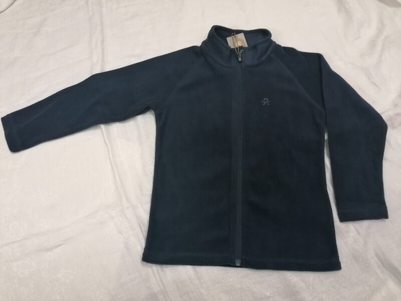 Jaquette en microfibres couleur marine, avec 2 poches à l'avant