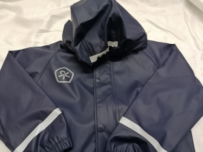 Ensemble ciré pour la pluie ou neige veste et salopette marine