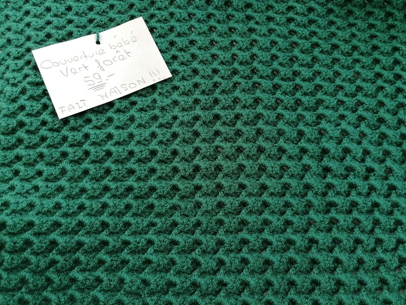 Petite couverture  couleur Vert Forêt FAIT MAISON!!!