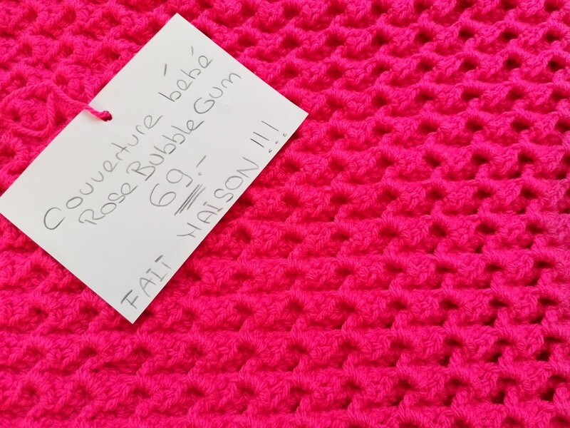 Petite couverture couleur Rose Bubble Gum FAIT MAISON!!!