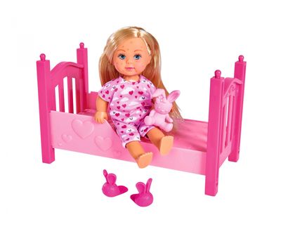 Poupée Evi Love malade