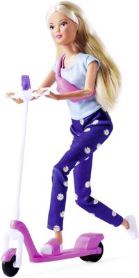 Poupée Steffi love Scooter fun (avec trottinette et portable natel)